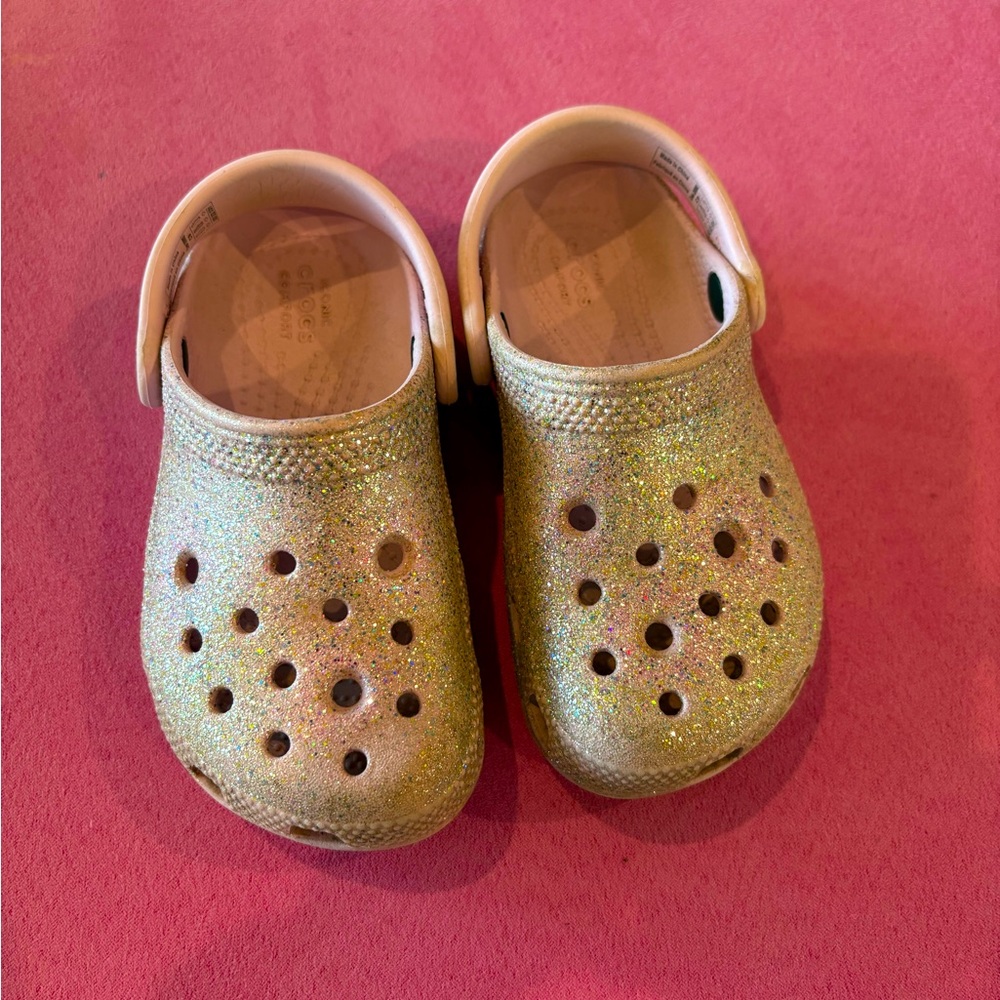 Guc pink glitter crocs